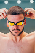 Bild in Galerie-Betrachter laden, "SPEEDBLUE" Schwimmbrille für Wettkampf und Training